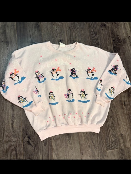 Vintage Sweaters - Vintage sweater Penguins playing in snow kitschy cute